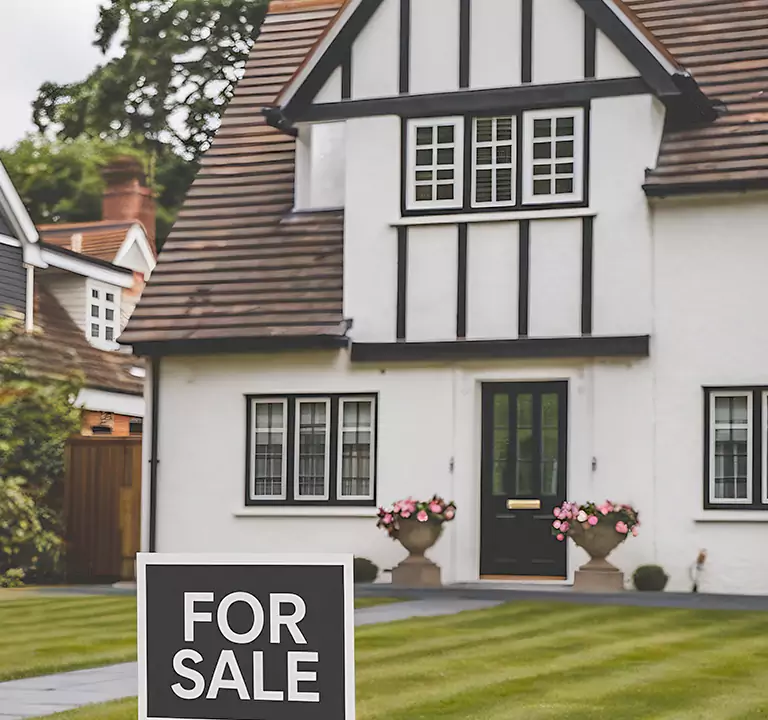 The Top-Rated Buyer to Sell House Off Market in Southold, NY